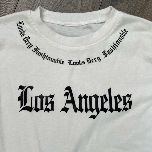 Los Angeles Gothic Font Long Sleeve Shirt White Streetwear Top youth large - Picture 2 of 3